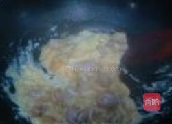 扇贝丁炒鸡蛋的做法图解6