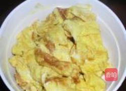 西红柿豌豆炒鸡蛋的做法图解2