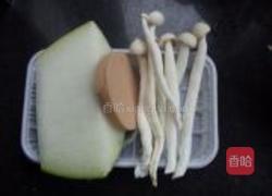 冬瓜条煸海鲜菇的做法图解1