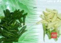 普宁豆酱烧鸡的做法图解1
