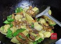 青椒土豆炒肉片的做法图解9