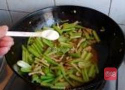酱炒芹菜肉丝的做法图解9