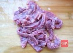 白萝卜牛肉汤的做法图解2