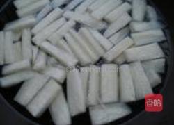 白萝卜牛肉汤的做法图解3