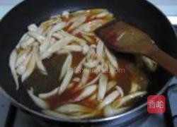 鲜菇肉丝茄汁面的做法图解9