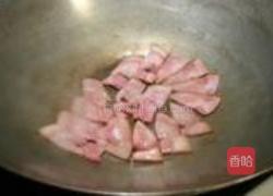 咸肉香菜豆腐汤的做法图解1