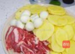 酱闷烧土豆的做法图解1