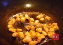 鸡肉炒西兰花梗的做法图解4