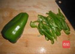 黄豆酱甜椒扁豆角炒肉的做法图解4