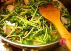 辣炒青豆芽的做法图解2