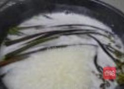 里脊炒蕨菜的做法图解3