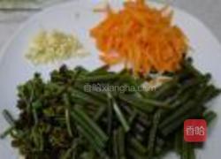 里脊炒蕨菜的做法图解5