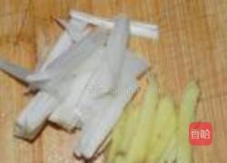 黄花菜炒鸡蛋的做法图解3