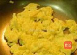 黄花菜炒鸡蛋的做法图解6