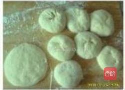 红萝卜馅包子的做法图解12