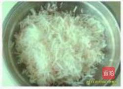 红萝卜馅包子的做法图解2
