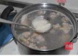 花蛤鱼头粥的做法图解6