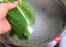 菌汤三鲜米线的做法图解8