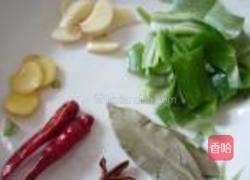 红焖肉炖芸豆的做法图解3