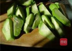 合掌瓜清保凉汤的做法图解1