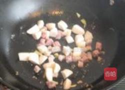 黄花菜咸肉粥的做法图解4