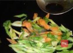 芹菜炒黑木耳的做法图解9