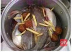 酸香成鱼的做法图解4