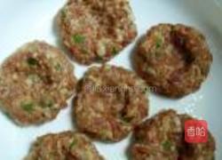 鹌鹑蛋蒸肉末的做法图解1