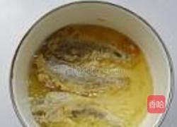椒盐小黄鱼的做法图解5
