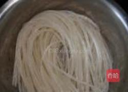 东北小鸡炖蘑菇的做法图解4