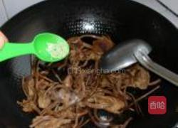 茶树菇烧木耳的做法图解7