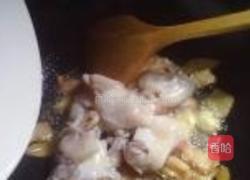 红烧鹌鹑蛋墨鱼仔的做法图解9