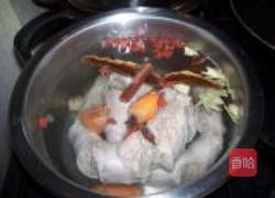 炖火鸡脖子的做法图解1