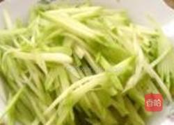 鱼香佛手瓜的做法图解3