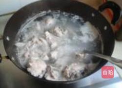 猪排炖土豆的做法图解2