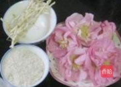 鱼腥草芙蓉花粥的做法图解1