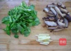 香菇炒鸭肾的做法图解2