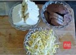 炖红白豆腐的做法图解1