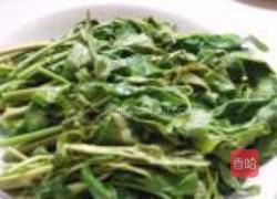 豆腐皮香椿卷的做法图解3