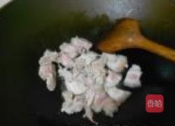 猪肉炒芹菜的做法图解3