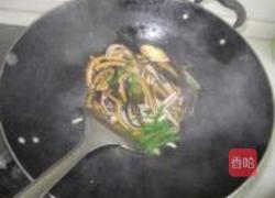 黄鳝鱼汤面的做法图解2