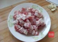 土豆胡萝卜红烧肉的做法图解2