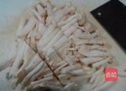 菌菇炒牛肚的做法图解1