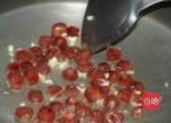 腊肠炒青豆的做法图解3