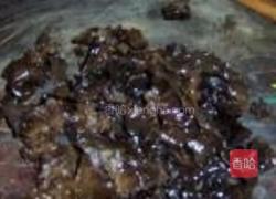 红烧鳕鱼炖木耳的做法图解4