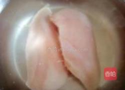 干炸鸡丝的做法图解1