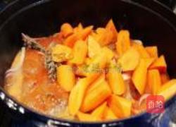红萝卜焖牛小腿肉的做法图解13