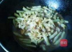 五花肉炖芸豆的做法图解9