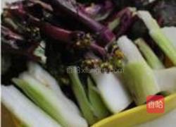 炝炒红菜薹的做法图解2
