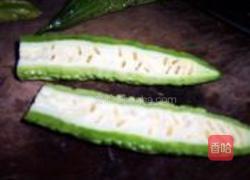 宫保苦瓜丁的做法图解1
